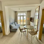 Zhong Hua Hotel 3*