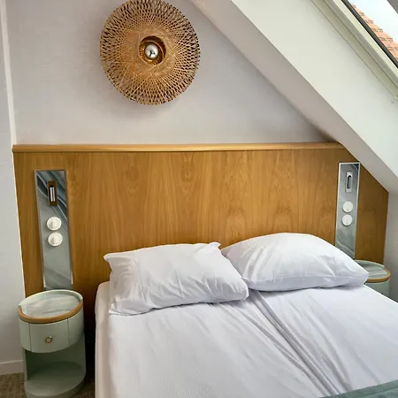 Zhong Hua 3* Sopot