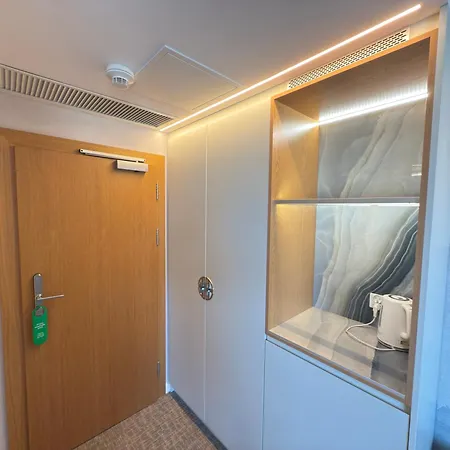 Hotel Zhong Hua